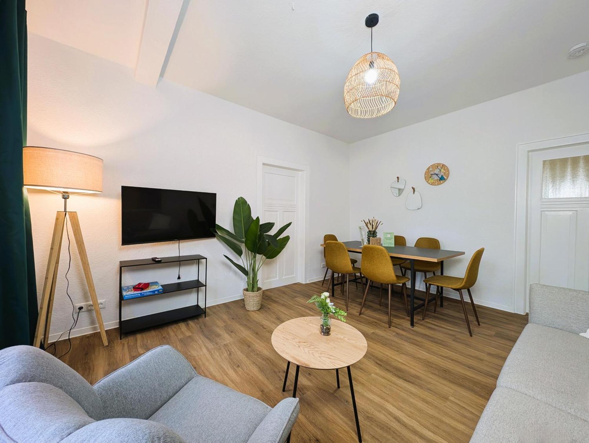 Bohnapartments - Topfmarkt Xxl Suiten - Neu In Top Zentrumslage, Vollausstattung, Wlan, Parkplaetze Ilmenau Exterior foto