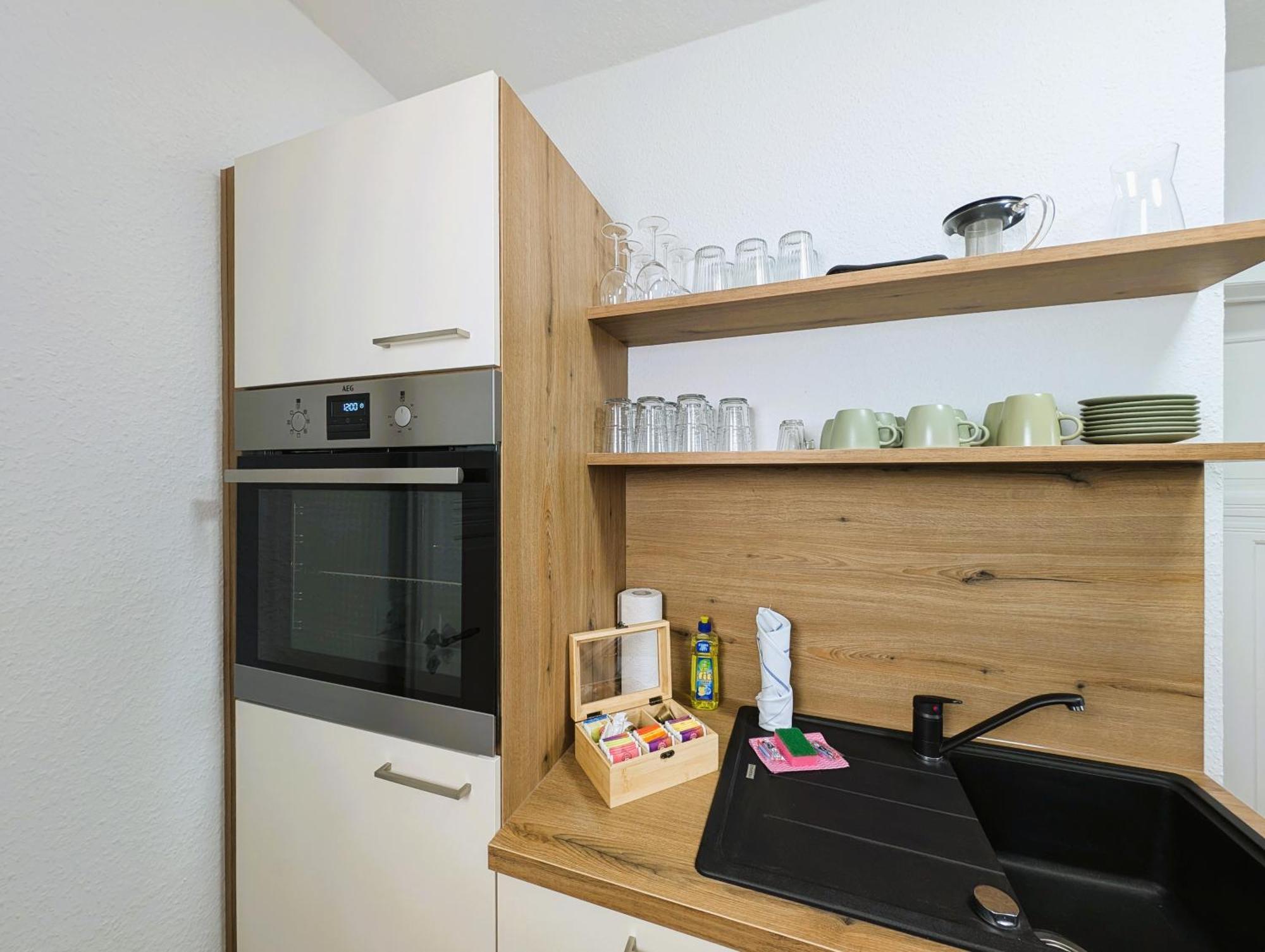 Bohnapartments - Topfmarkt Xxl Suiten - Neu In Top Zentrumslage, Vollausstattung, Wlan, Parkplaetze Ilmenau Exterior foto